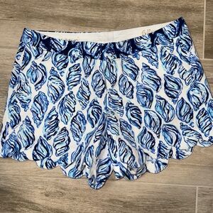 NWT Lilly Pulitzer Buttercup Resort White Drop in Engineered Short